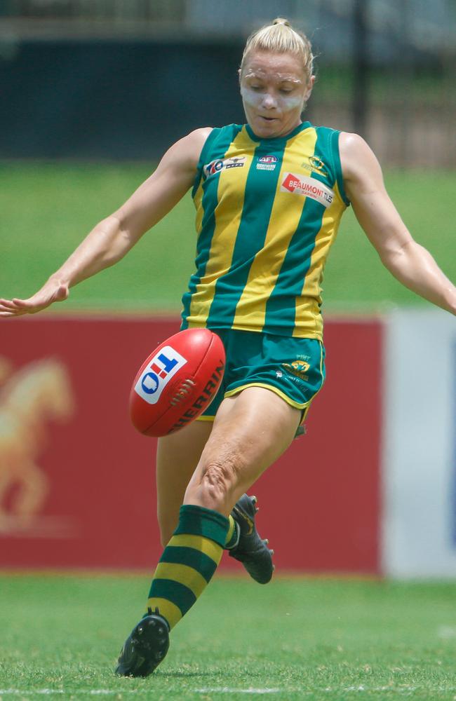 Cassie Henderson playing for PINT in the 2024-25 NTFL season. Picture: Glenn Campbell