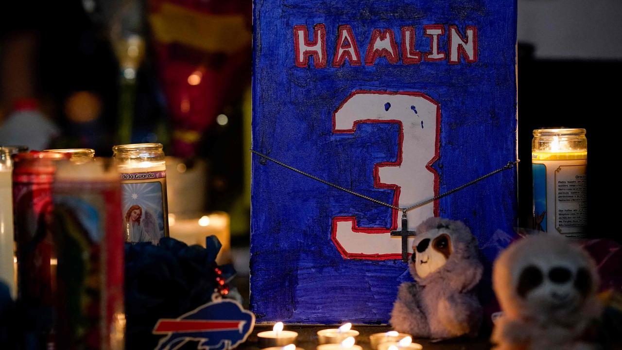 Bills' Dion Dawkins hopes Damar Hamlin's tragic incident shows NFL fans 'we  are vulnerable humans'