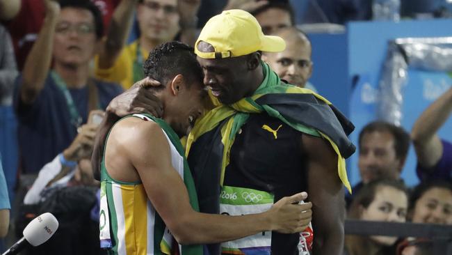 Jamaica's Usain Bolt (R) and South Africa’s Wayde van Niekerk (L).