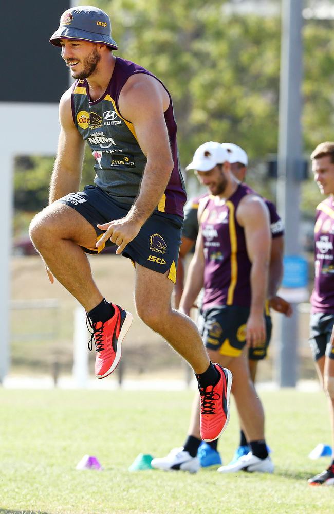 Ben Hunt goes through his paces at Broncos training. Picture: Liam Kidston