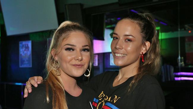 L-R Shyara Atherton and Casey Hutchinson at Zodiac Nightclub.Photo Liam Fahey / Morning Bulletin