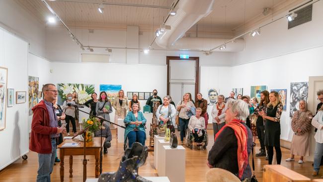 Councillor Dan Stewart speaks at the 2021 Du Rietz Art Awards in Gympie. Picture: Leeroy Todd Photo and Film