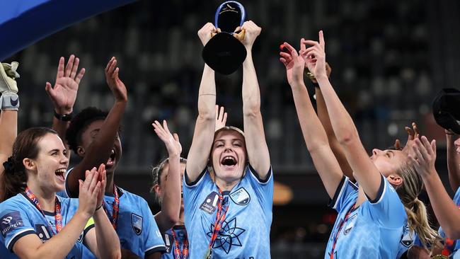 Cortnee Vine of Sydney FC and team mates celebrate winning the A-League Women's Grand Final