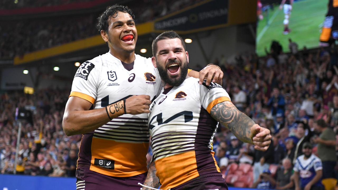 Brisbane, Australia. 22nd Apr, 2022. Adam Reynolds of the Brisbane Broncos  is seen with the ball in Brisbane, Australia on 4/22/2022. (Photo by  Patrick Hoelscher/News Images/Sipa USA) Credit: Sipa USA/Alamy Live News