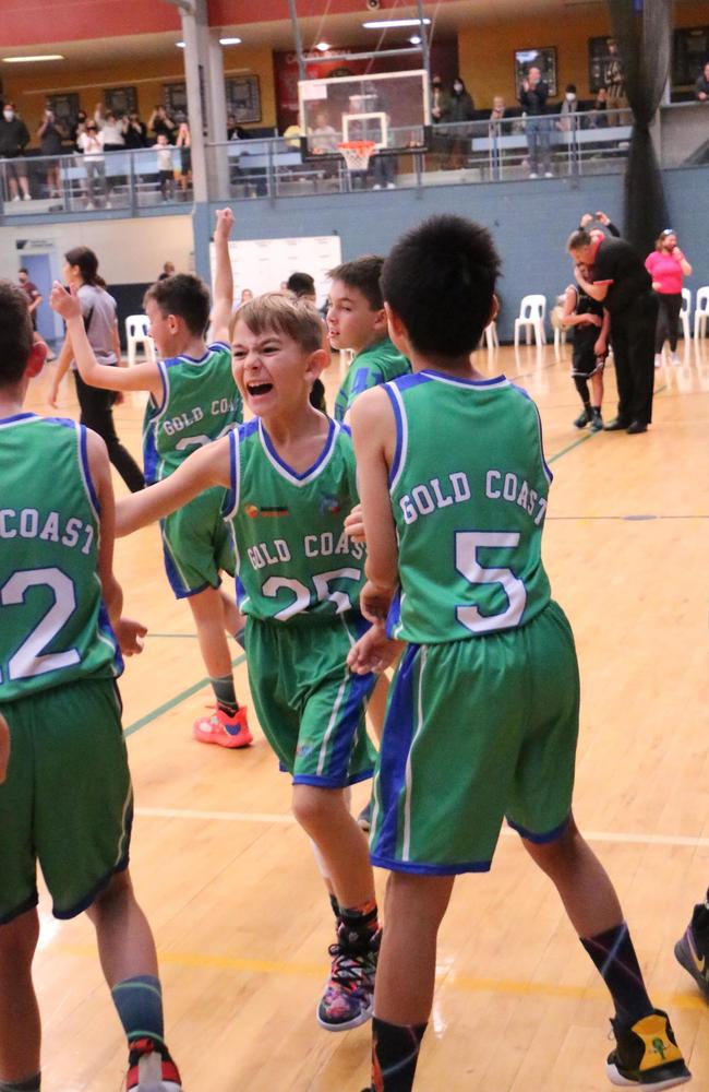 The Gold Coast Rollers after winning the U12 Boys Division 3 title. Picture: Basketball Queensland