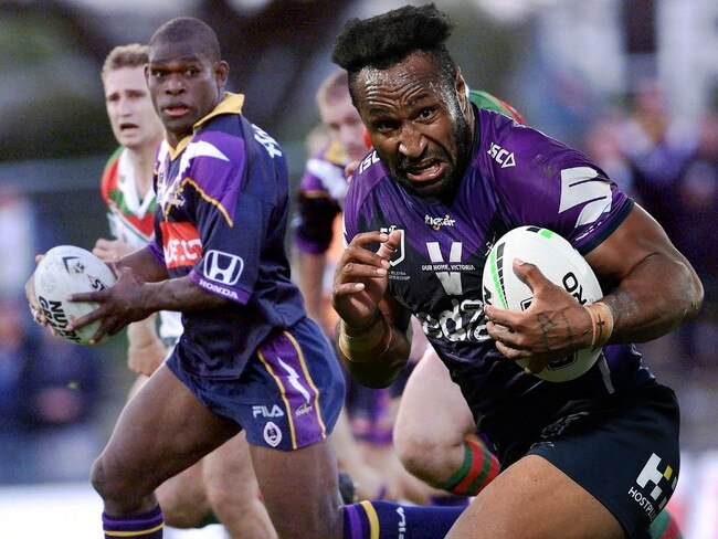 Marcus Bai (L) is keen for Justin Olam (R) to join him as an NRL champion.