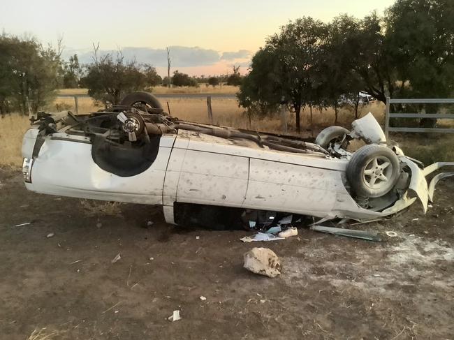 Police are investigating a single vehicle traffic crash that occurred on the Gregory Highway, Capella on Thursday 27th May 2021 about 4pm.