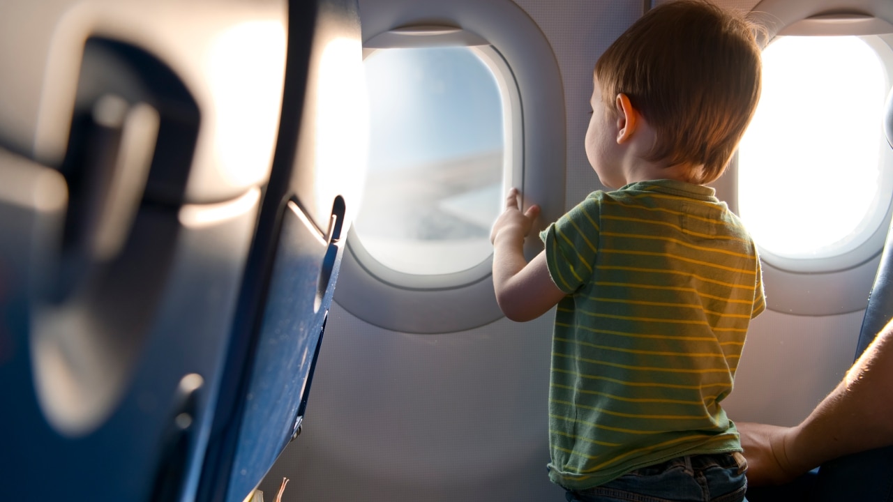 Can kids earn Qantas frequent flyer points? | escape.com.au