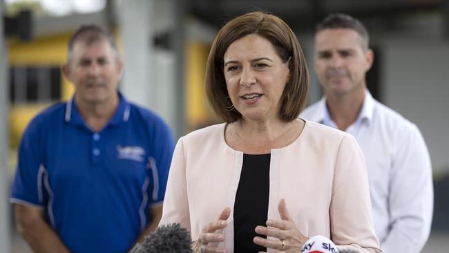 Opposition leader Deb Frecklington visits a mango farm in Bowen, in the marginal LNP electorate of Burdekin, with Labor candidate Mike Brunker during the Queensland election campaign. NCA: Dan Peled