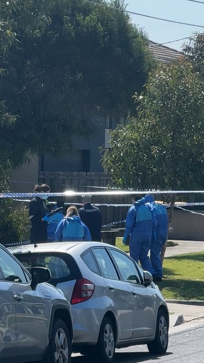 Man, woman found dead in Mordialloc