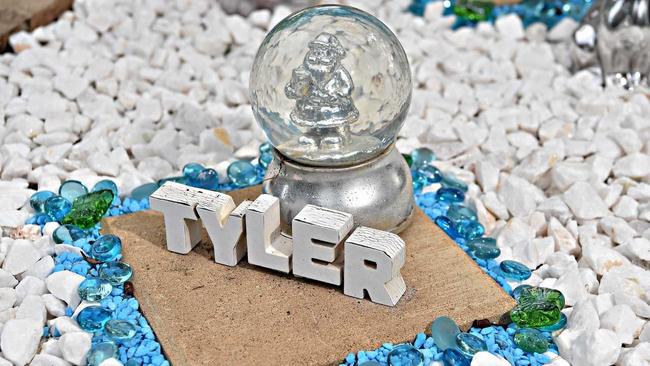 Ms Gillbee was heartbroken after the thieves stole precious mementos from her son, Tyler&#39;s grave. Picture: Warren Lynam