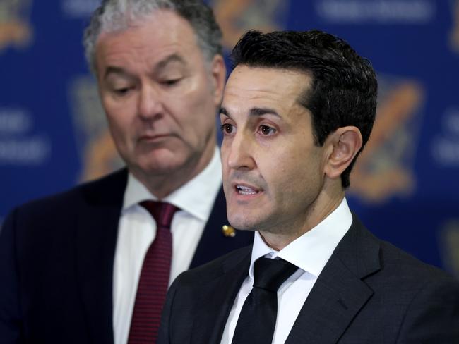 Premier David Crisafulli and Minister for Education John-Paul Langbroek at a news conference, Gumdale State School, - on April 22nd 2025 - Photo Steve Pohlner