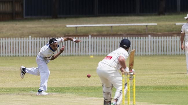 Sebastian Knoll bowls for Northern Brothers Diggers against Highfields-Railways. Picture: Kevin Farmer