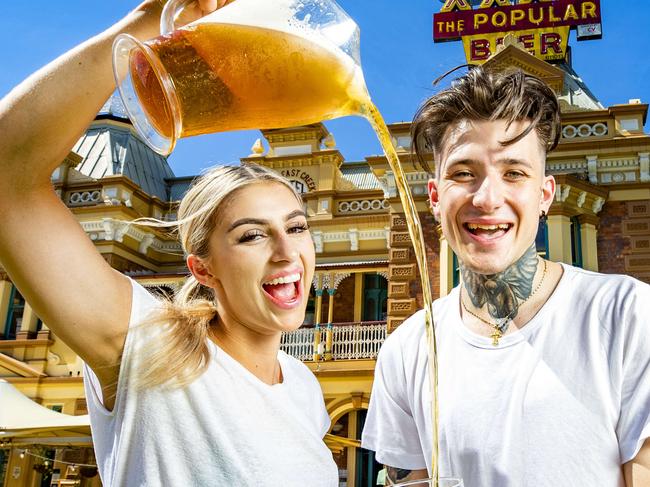 Olive Lincoln from Ashgrove and Haedyn Rawson from Indooroopilly enjoying a beer at Breakfast Creek Hotel, Wednesday, December 22, 2021 - Picture: Richard Walker