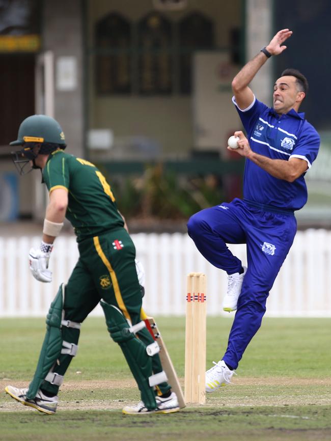 Premier: Josh Lalor bowling for Greenvale Kangaroos. Picture: Stuart Milligan