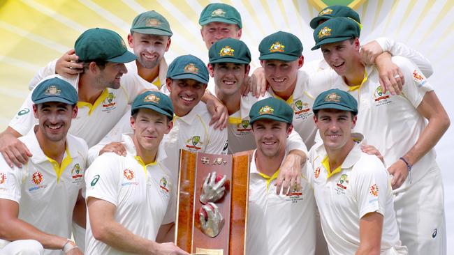 Australia will look to take the same attitude to England. (AAP Image/David Gray) 