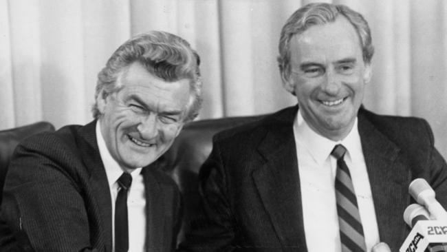 JULY 16, 1982 : Labor MP Bob Hawke (l) &amp; Labor leader Bill Hayden shake hands during press conference at Parliament House in Canberra, 16/07/82, after ALP leadership meeting. Pic Alan Porritt.