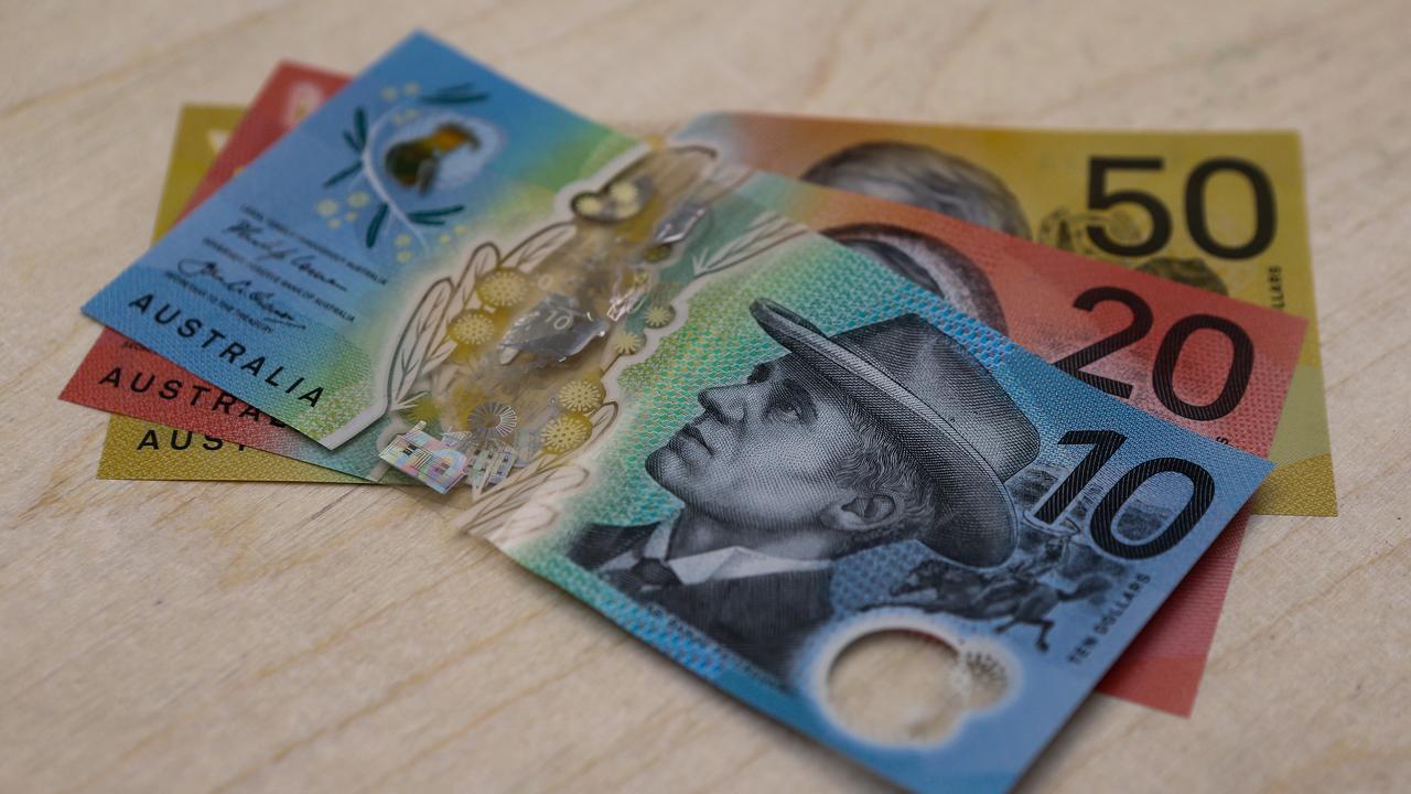 Some 1.5 million Australians prefer using cash. Picture: NewsWire/ Gaye Gerard