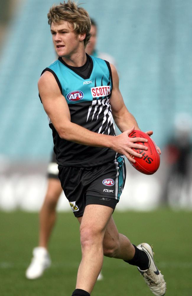 Robbie Gray hits the training track in his first season with the Power.