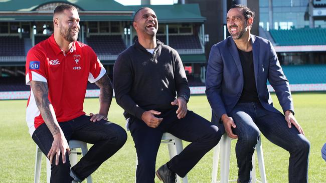 Michael O'Loughlin, centre, and Adam Goodes, right, with Lance Franklin       Picture. Phil Hillyard