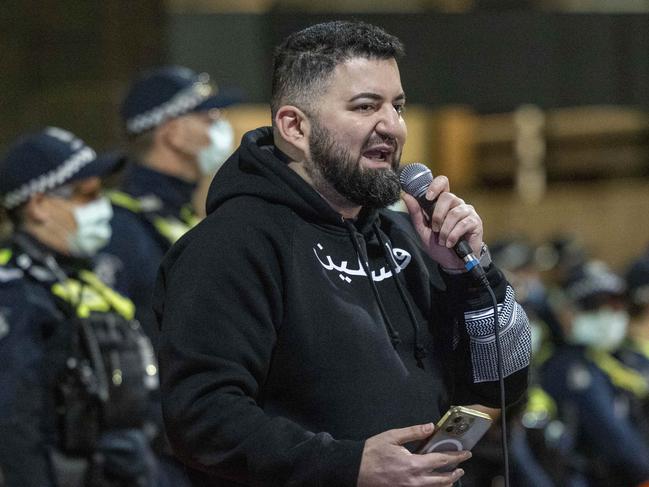 Protesters at Bourke st this afternoon ending in a Vigil for Gaza at at Bateman Park. Burgertory boss Hash TayehPicture by Wayne Taylor 12th September 2024