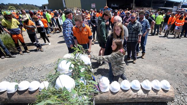 Timber workers rally in the lead-up to last November’s failed to stop the Andrews government axing native timber harvesting, with total job losses set to reach almost 900. Picture: Yuri Kouzmin