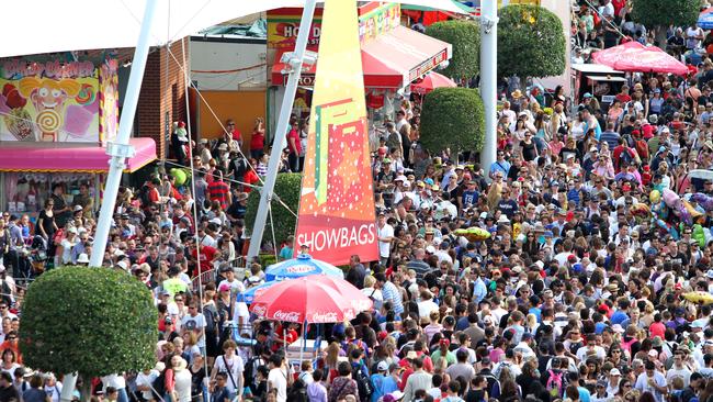 The usual crowding will be reduced this year with only pre-booked tickets.