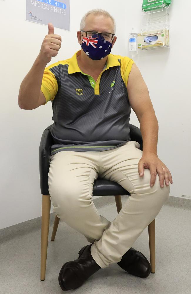 Australian Prime Minister Scott Morrison gives the thumbs up after receiving a COVID-19 vaccination on February 21. Picture: Mark Evans / Getty Images