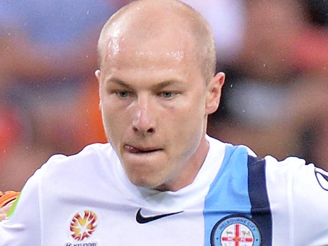Mooy sends City warning