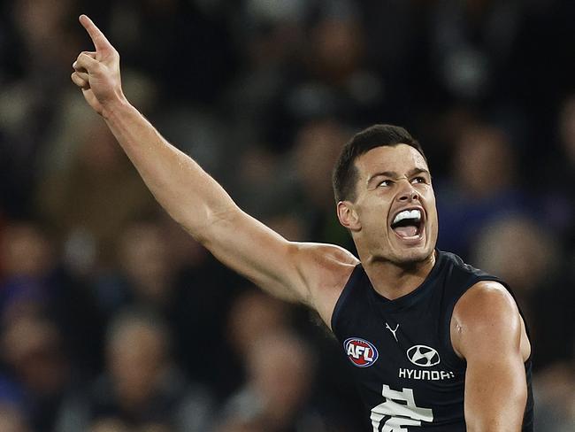 Famous Carlton name signs new deal