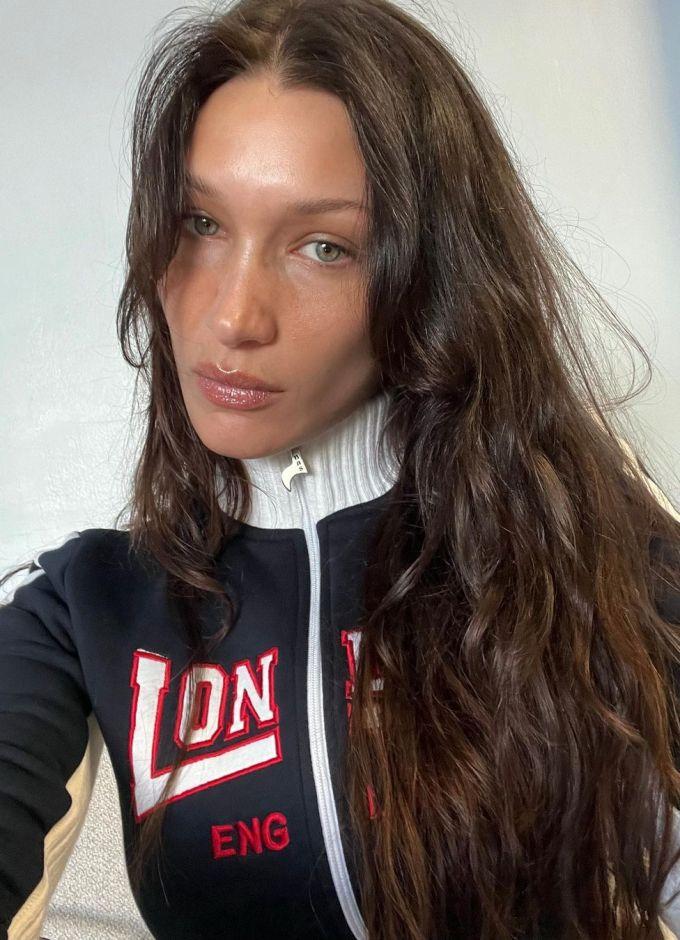 Bella hadid lip glow sale