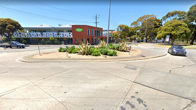 Williamstown families have urged for immediate action to a "dangerous" intersection at Melbourne Road and Ferguson Street. Picture: Google Street View