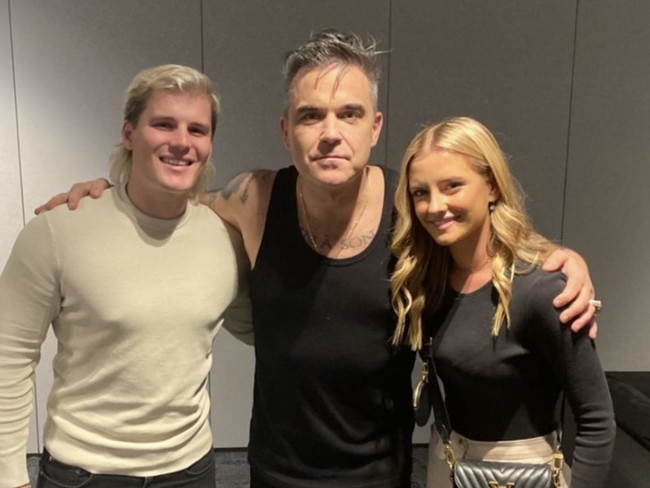 Jackson Warne and Robbie Williams at Rod Laver Arena. Picture: Instagram