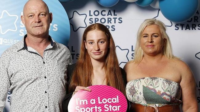 Mollie O’Callaghan with her parents Nick and Toni.