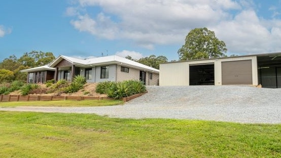 48 McNeil Rd, Cedar Pocket.