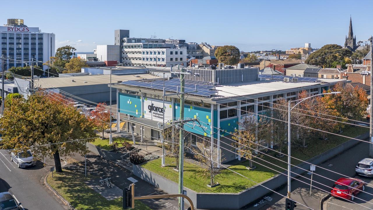 33-41 McKillop St, Geelong. The super site is located on the corner of McKillop, Gheringhap and Lt Myers St, Geelong.