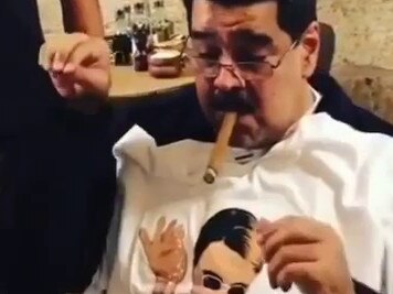 Venezuelan president Nicolas Maduro with Salt Bae.