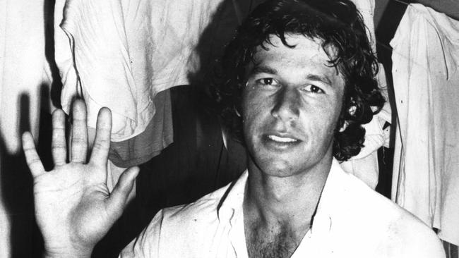 A young Imran took the Aussies apart in 1977.