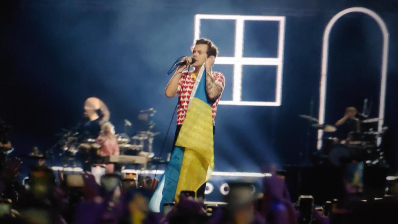 Harry Styles' One Night Only show brings fans to Long Island : NPR