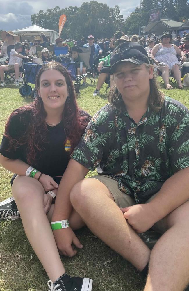 Max Schelbach and Hannah Hobson at the SummerSalt festival at Seafront Oval, Pialba on March 9, 2024. Credit: Adam Miller