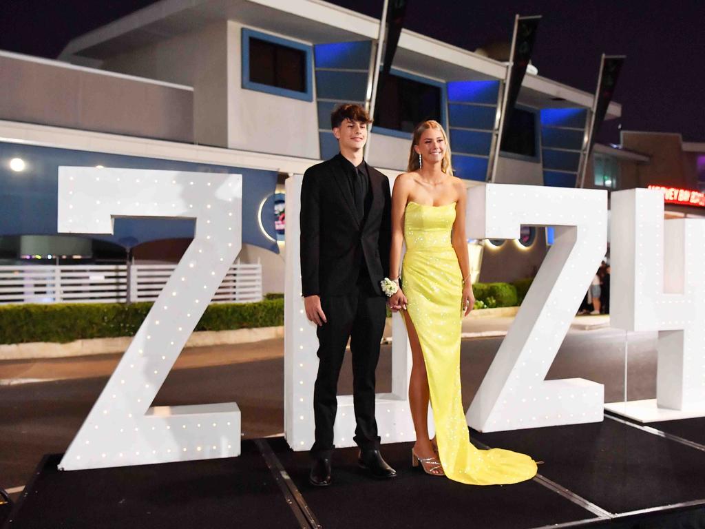 Cooper Wood & Summer Wilson at Xavier Catholic College year 12 formals. Picture: Patrick Woods.