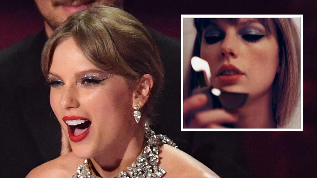 Taylor Swift Wins Grammy For 'All Too Well' Music Video, Wows In Midnight  Blue On Red Carpet