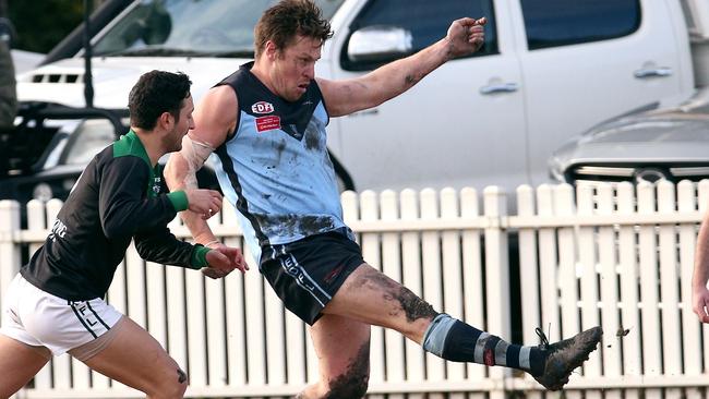 Nick Meese in action for Aberfeldie. Picture: Hamish Blair