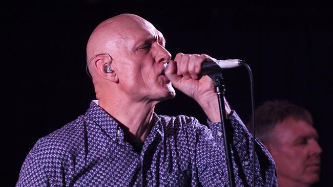 Peter Garrett disses Kevin Rudd during concert | news.com.au ...