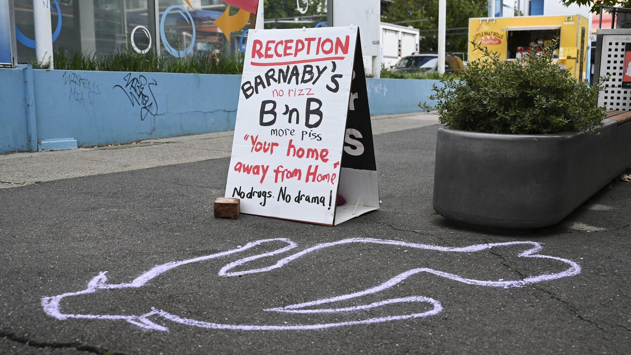 Canberra locals draw outline of deputy-PM Barnaby Joyce after video ...