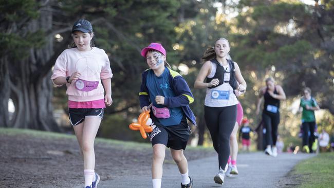 Mother's Day Classic run and walk at Bellerive. Picture: Chris Kidd