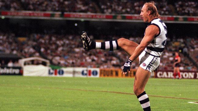 Gary Ablett was a cracking set shot for goal. Picture: Wayne Ludbey