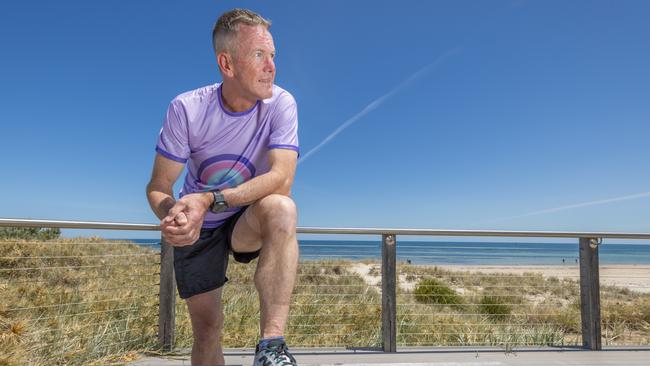 Athlete Asa Cowell at the starting point of the marathon in Kingston Park SA as part of his $50K, 50 marathons in 50 days fundraiser. Pictured on November 20, 2024. Picture: Ben Clark