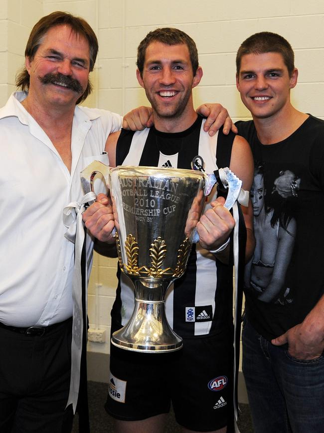 Travis Cloke with father David and brother Cameron.