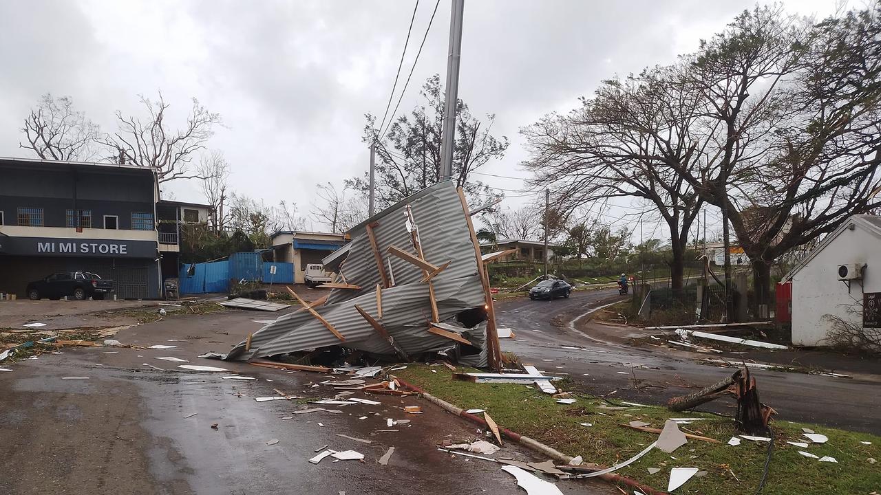 Aussies Left Stranded As Vanuatu Destroyed By Two Cyclones In Less Than ...